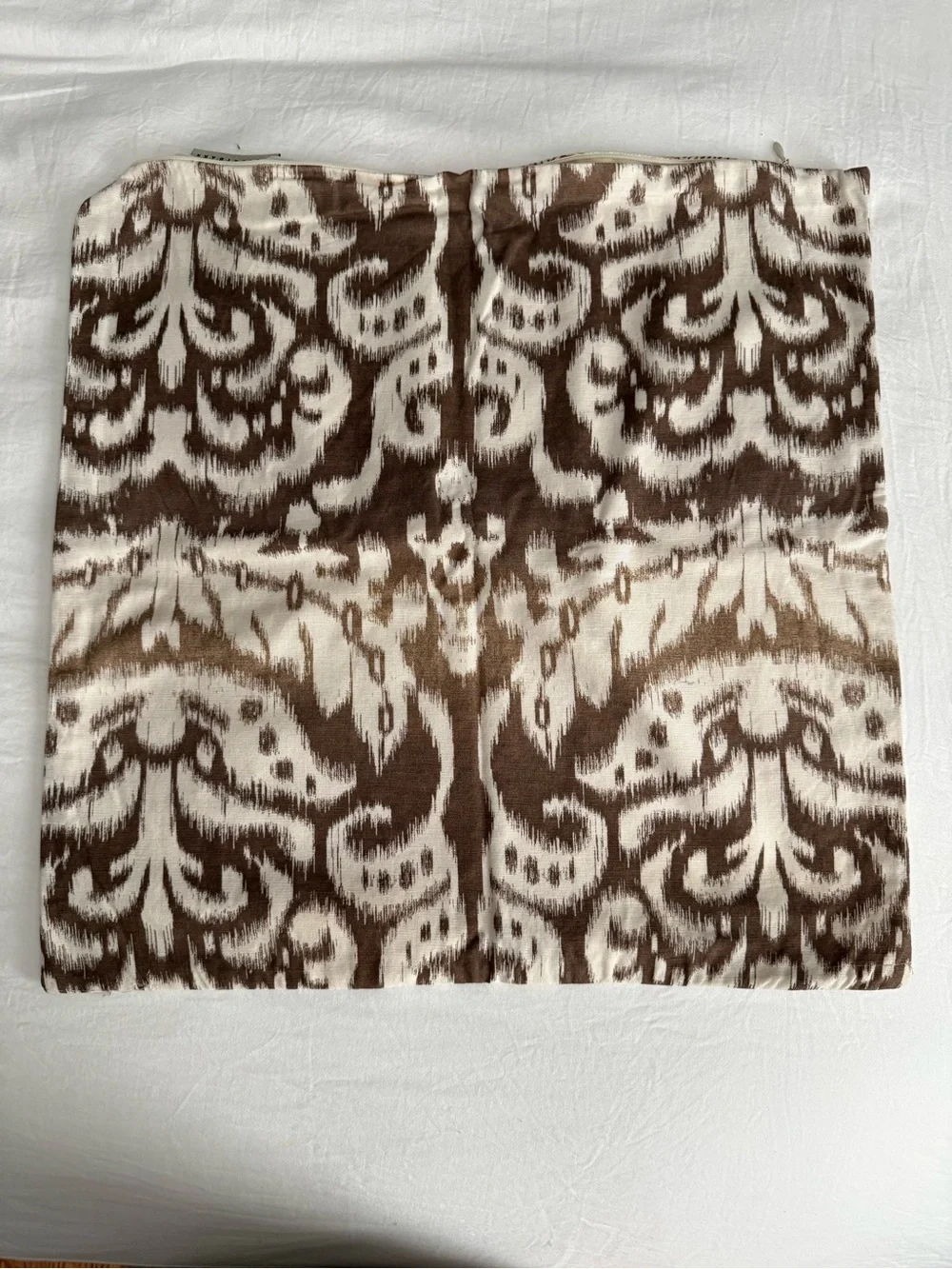 Pottery Barn Paisley Throw Pillow Cover in Red, Orange and Cream